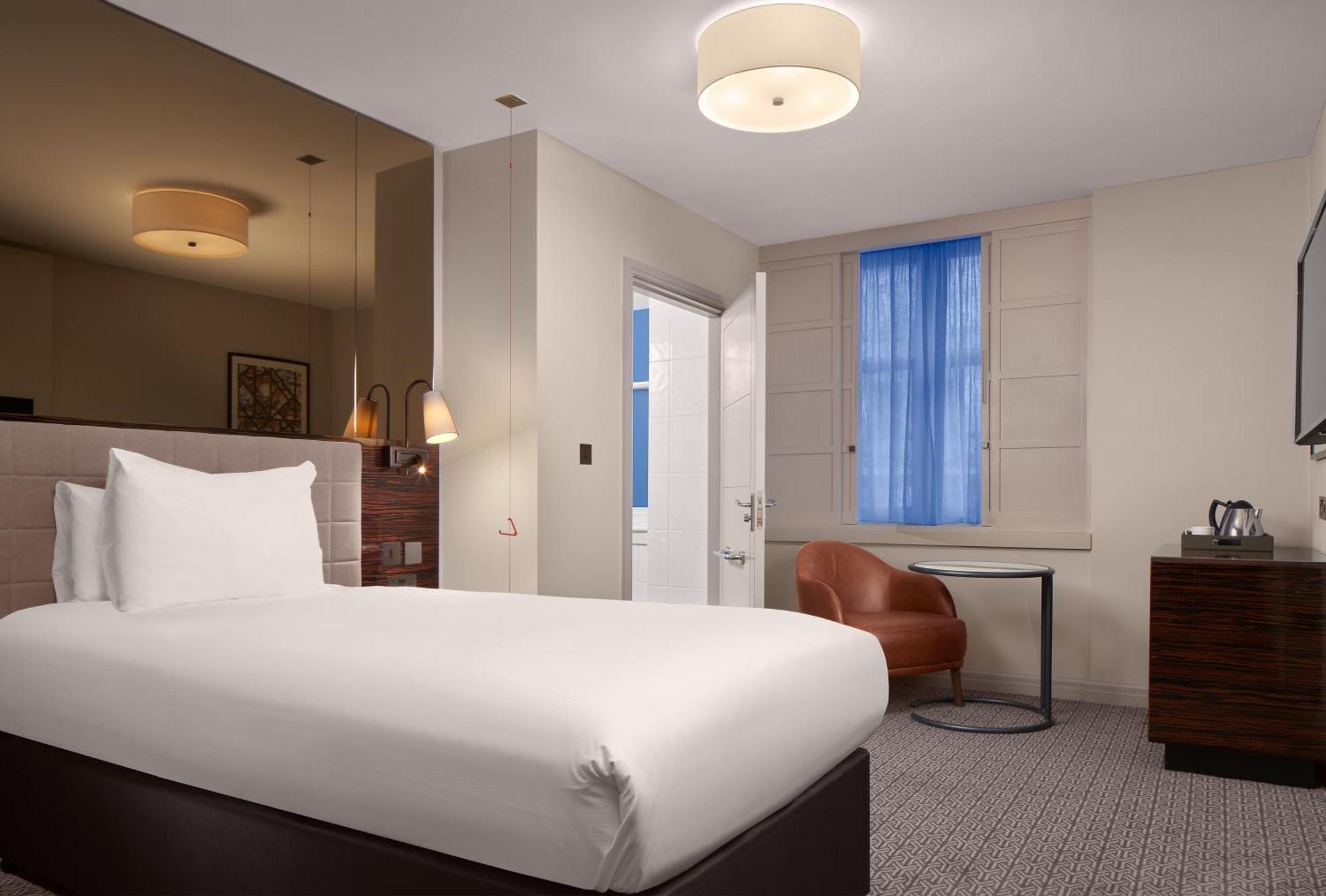 Strand Palace Londres Exterior foto A single room at the hotel