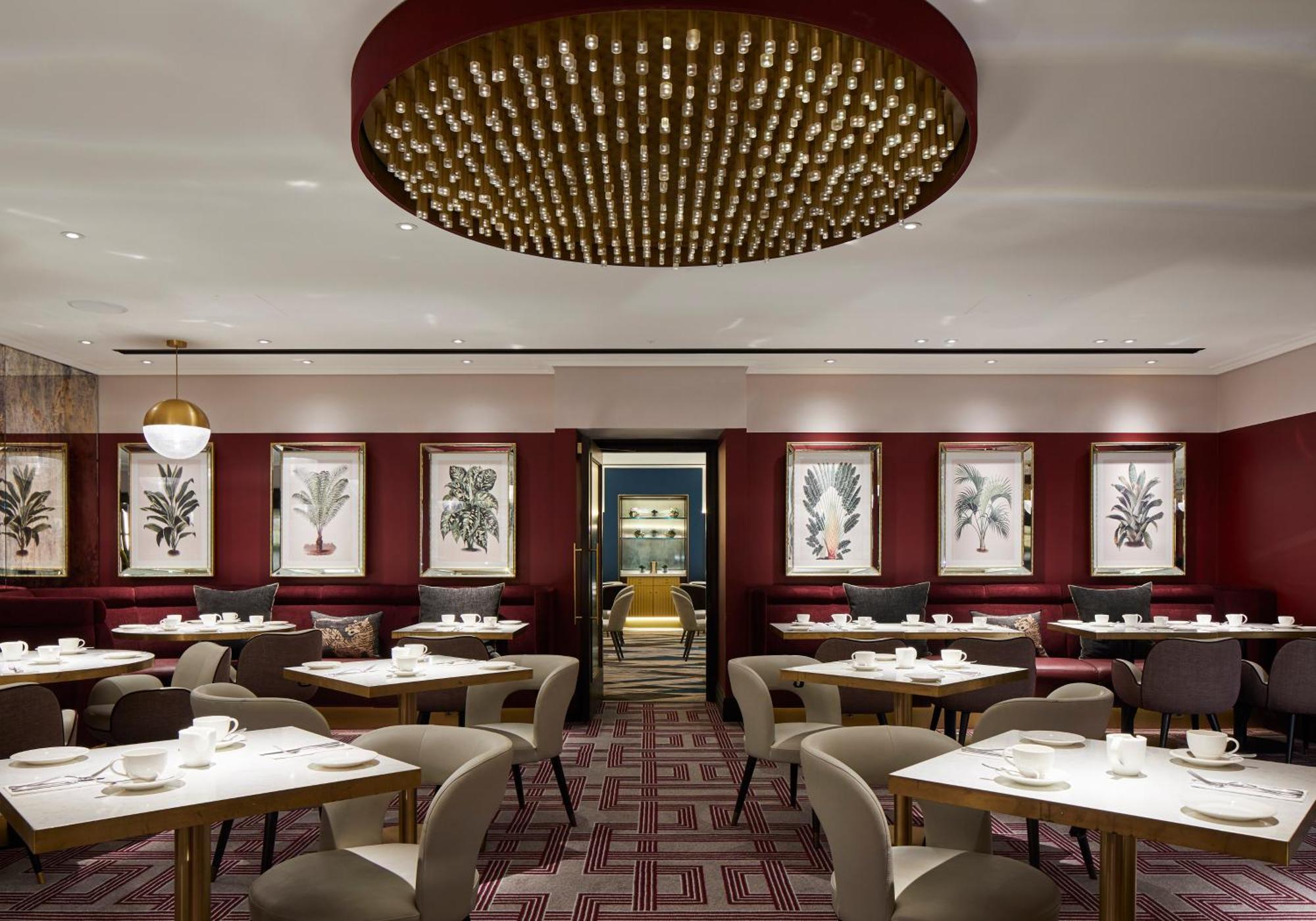 Strand Palace Londres Exterior foto The restaurant's interior